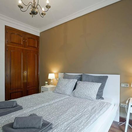 Amplio Apartamento En Gros Con Parking Privado サン・セバスティアン エクステリア 写真